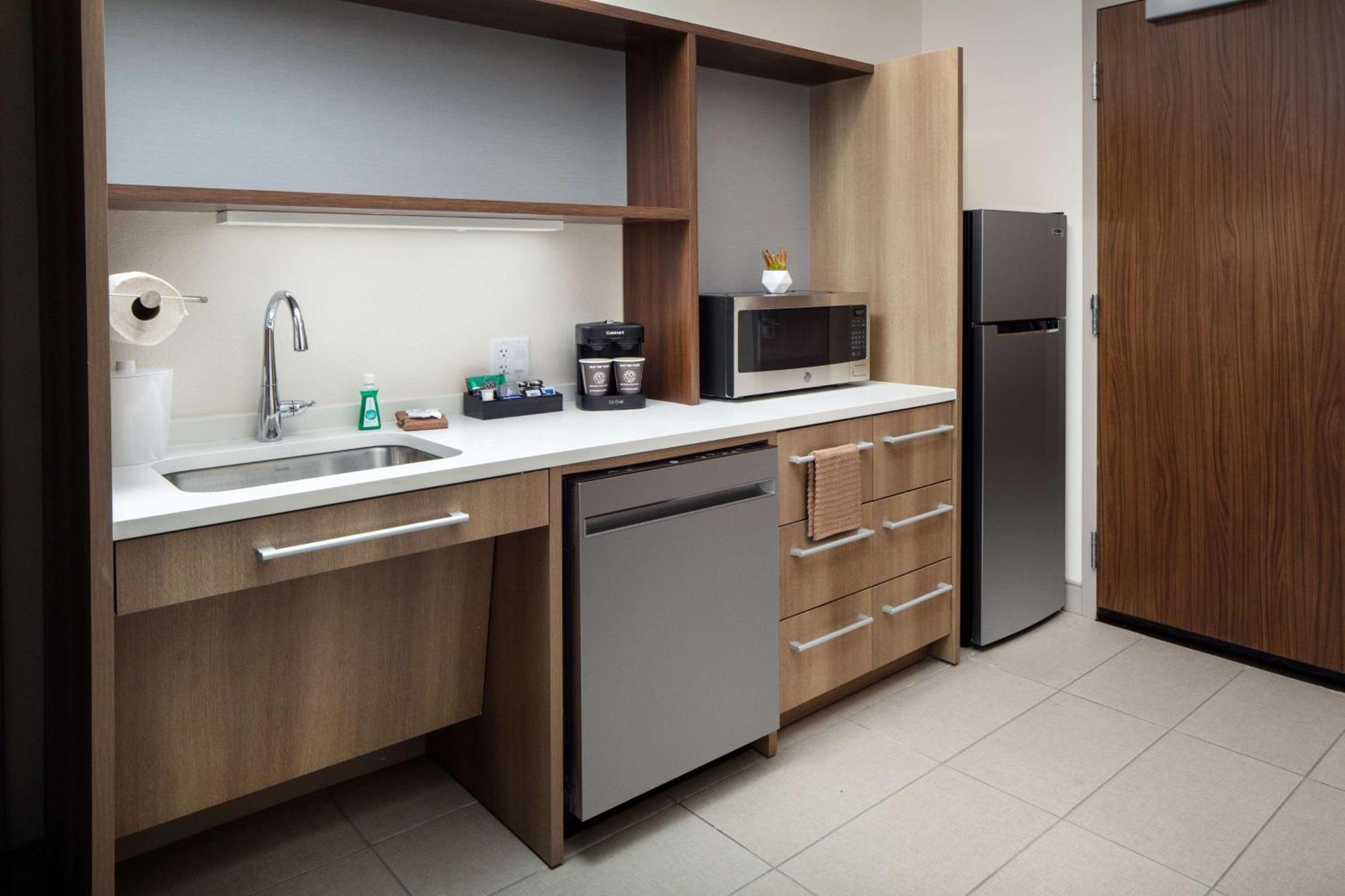 Home2 Suites By Hilton Lake Mary Orlando Bagian luar foto