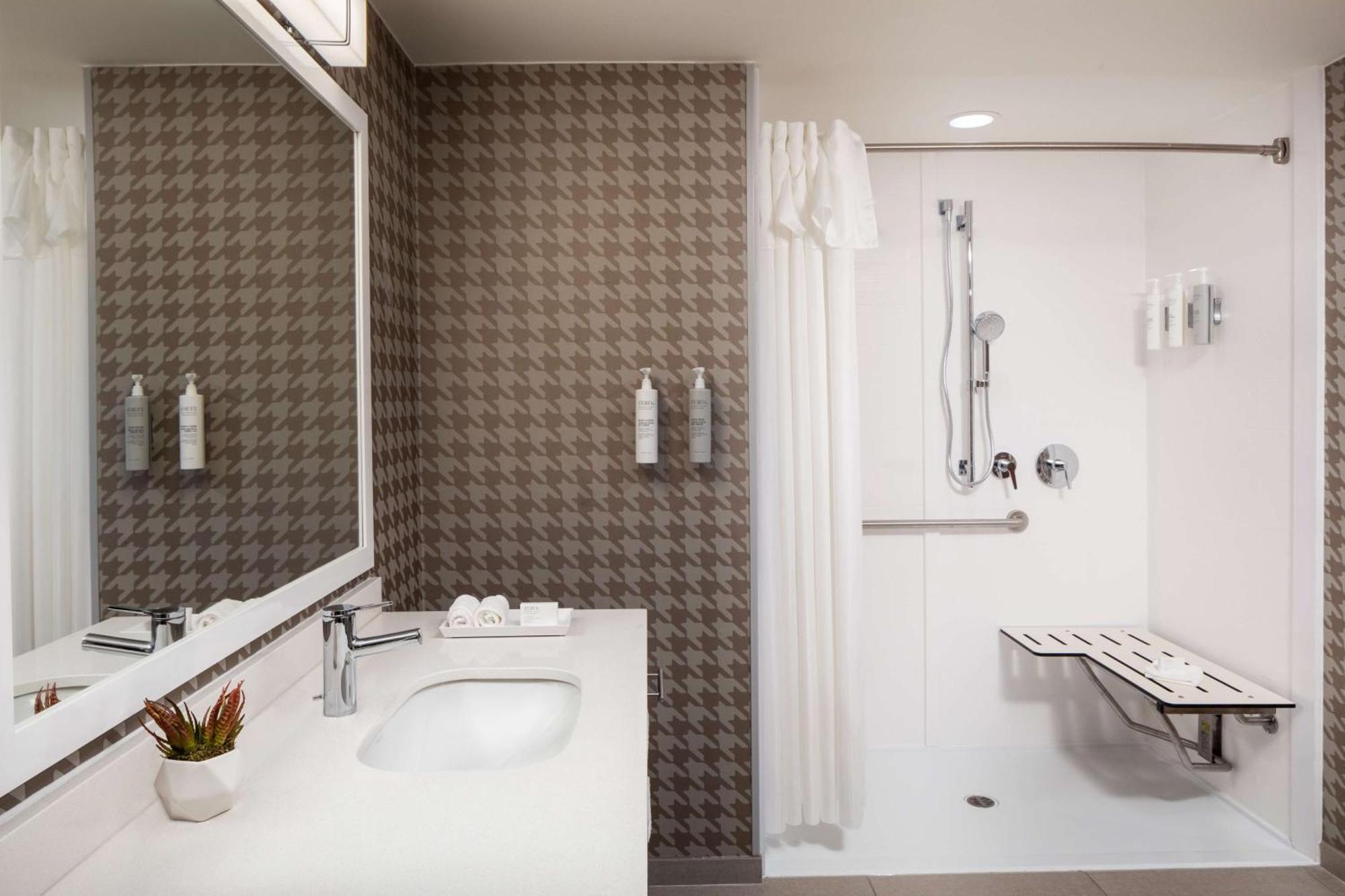 Home2 Suites By Hilton Lake Mary Orlando Bagian luar foto
